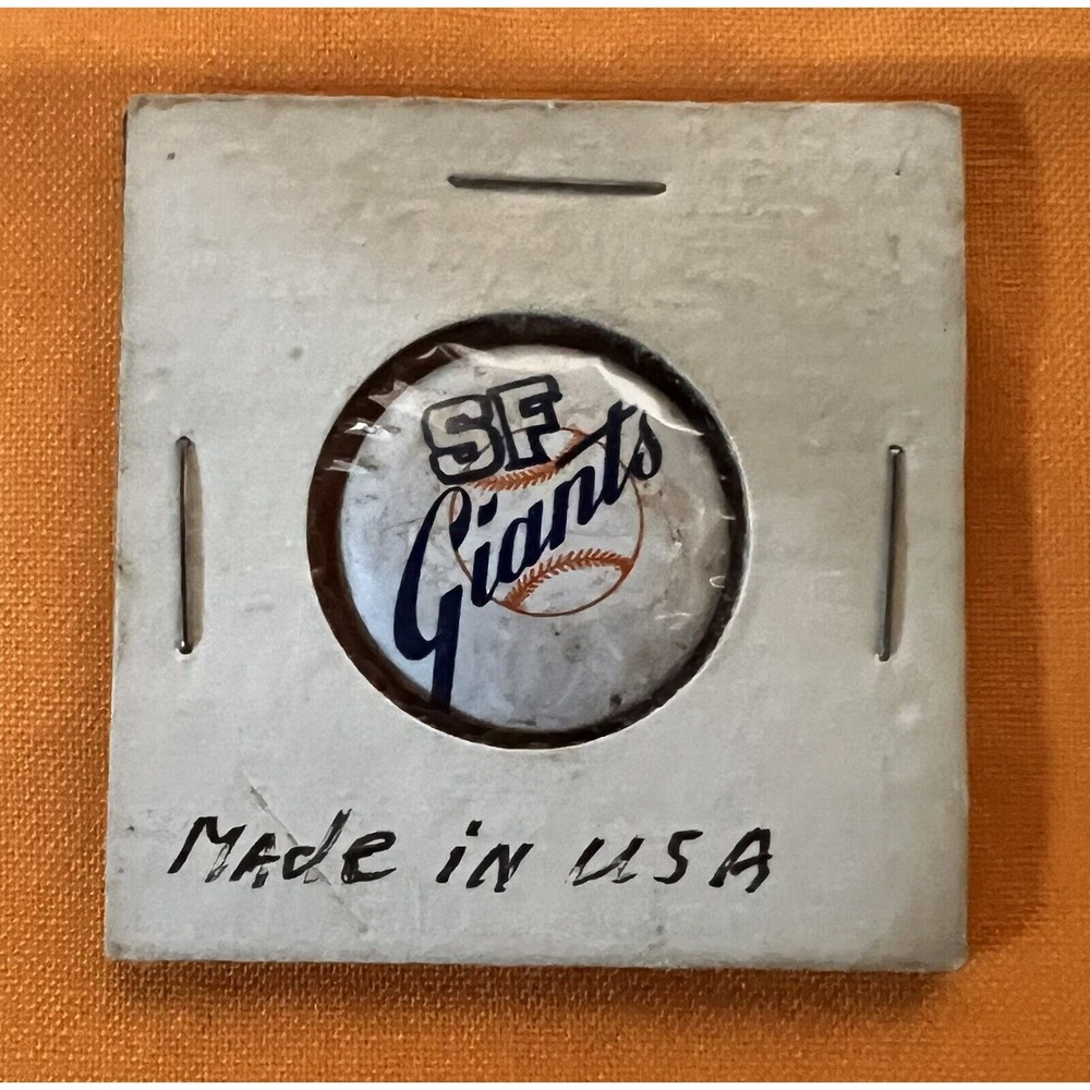 Vintage San Francisco Giants Pin Sealed Case‎